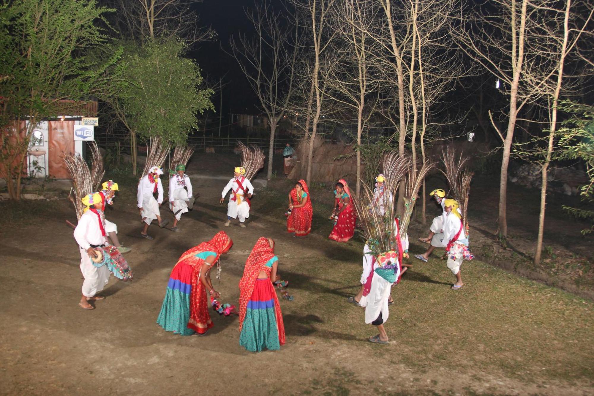 Forest Hideaway Resort Pvt Ltd Bardiya Exteriör bild