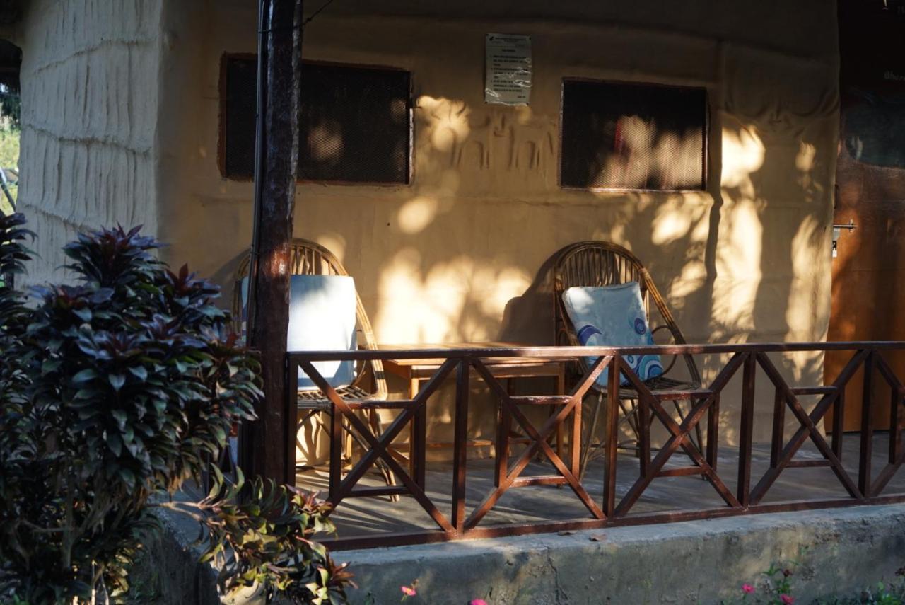 Forest Hideaway Resort Pvt Ltd Bardiya Exteriör bild